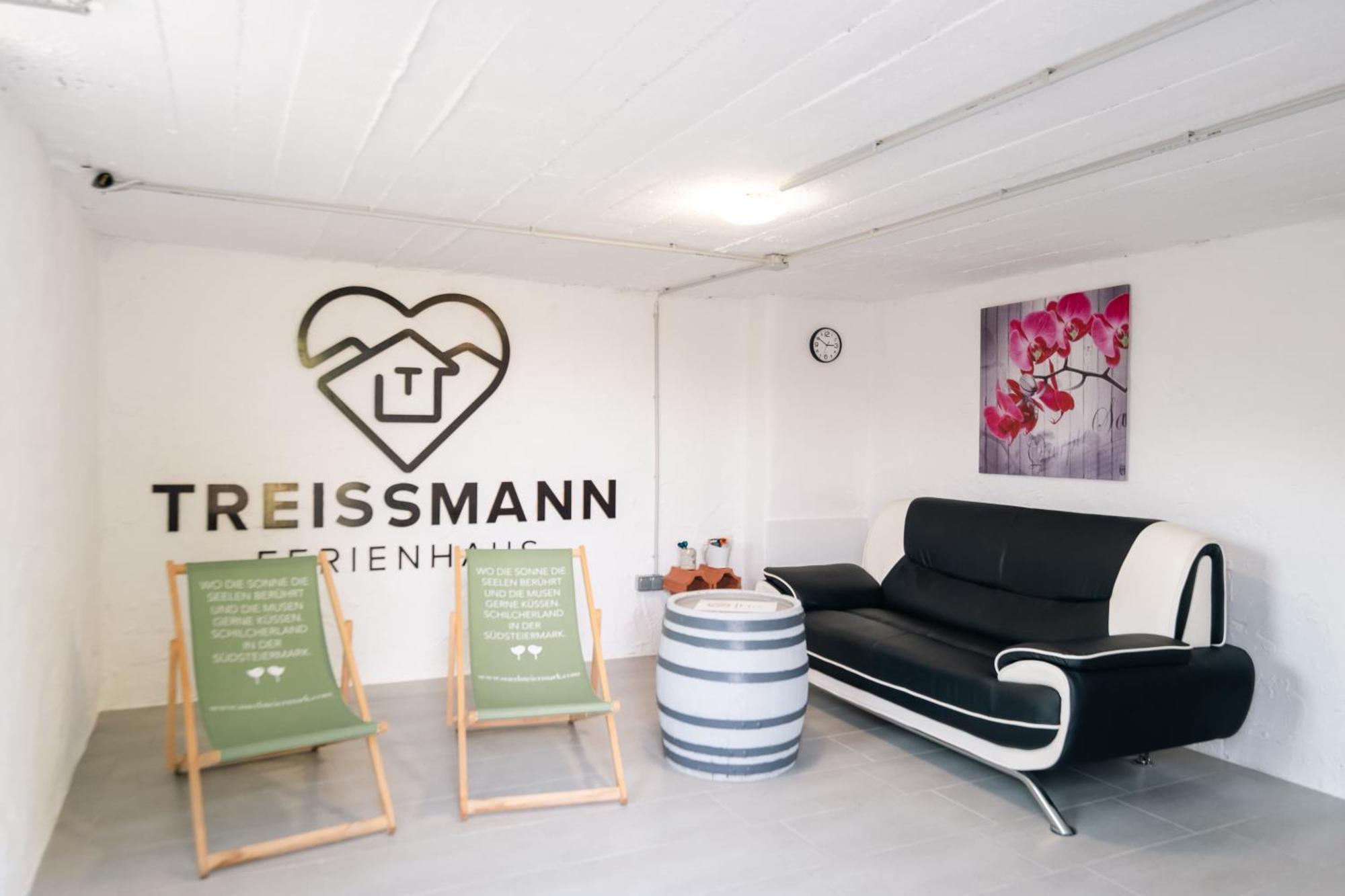 Ferienhaus Treissmann An Der Weinstrasse ลอยช์ชาค ภายนอก รูปภาพ